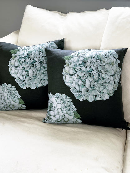 Hydrangea - Black - Cushion
