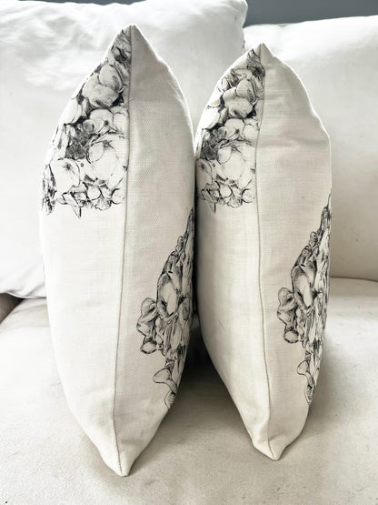 Hydrangea - White - Cushion