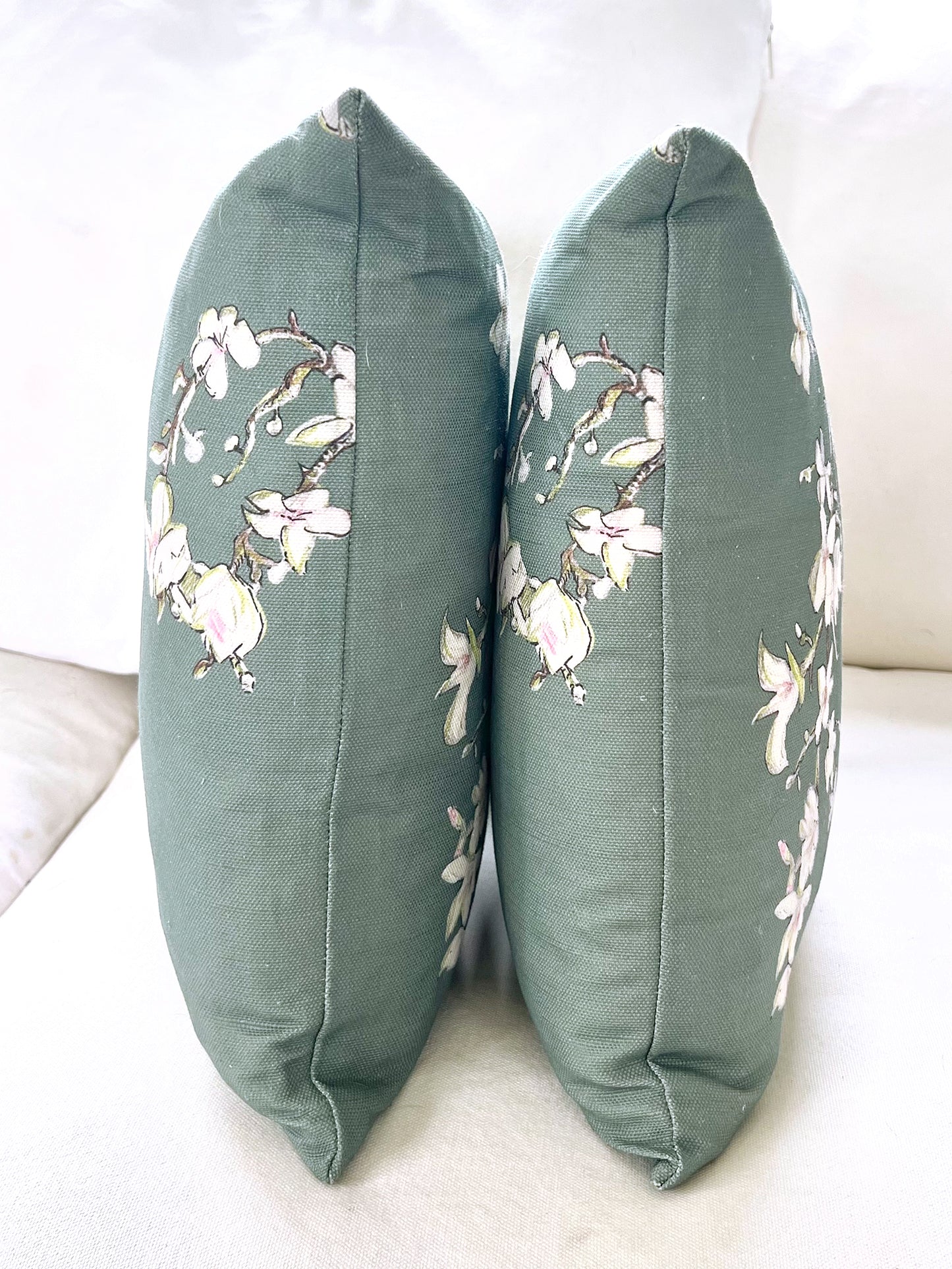 Blossom - Grey Green - Cushion