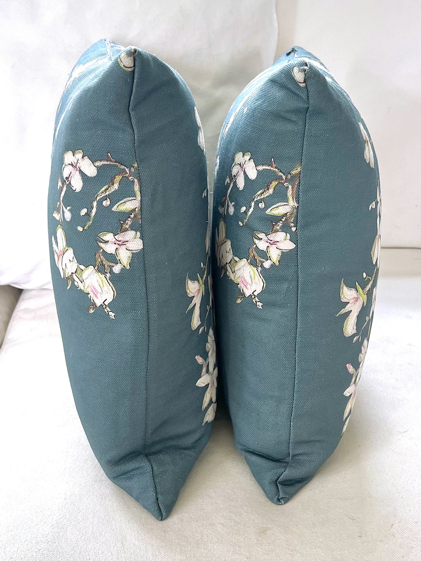Blossom - Dark Blue - Cushion