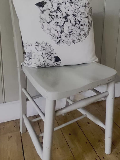 Hydrangea - White - Cushion